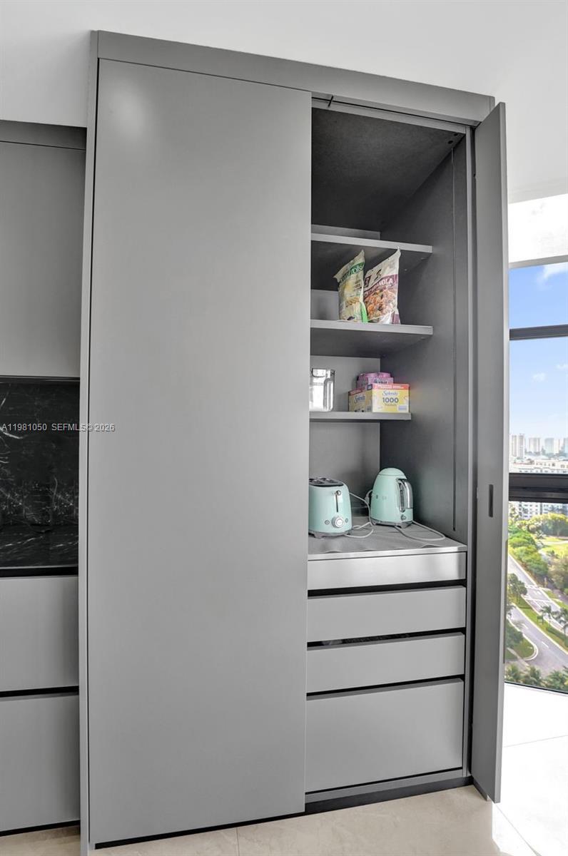 Photo of 20281 Country Club Dr  #2209, Aventura, Florida, 33180 - 