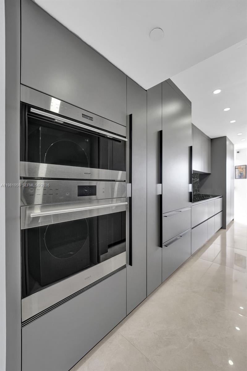 Photo of 20281 Country Club Dr  #2209, Aventura, Florida, 33180 - 