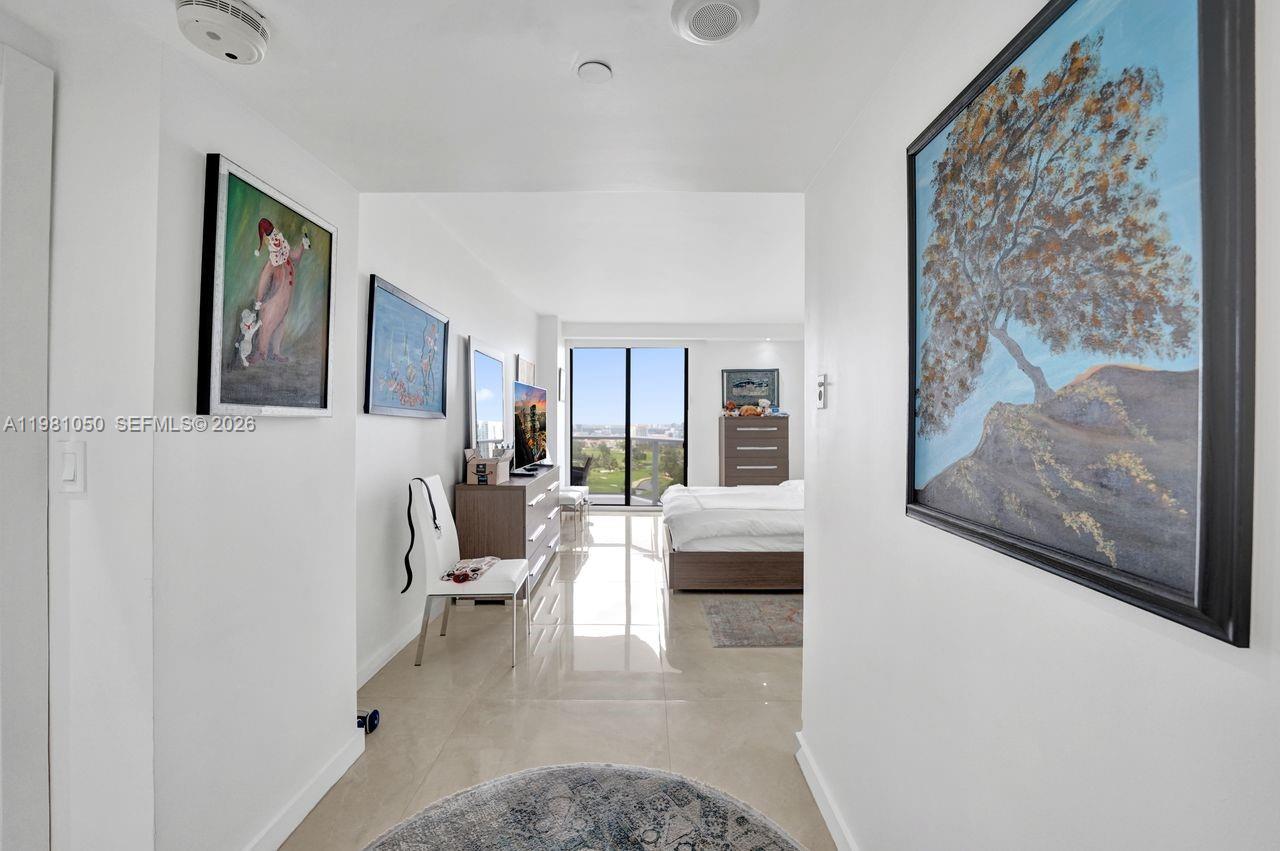 Photo of 20281 Country Club Dr  #2209, Aventura, Florida, 33180 - 