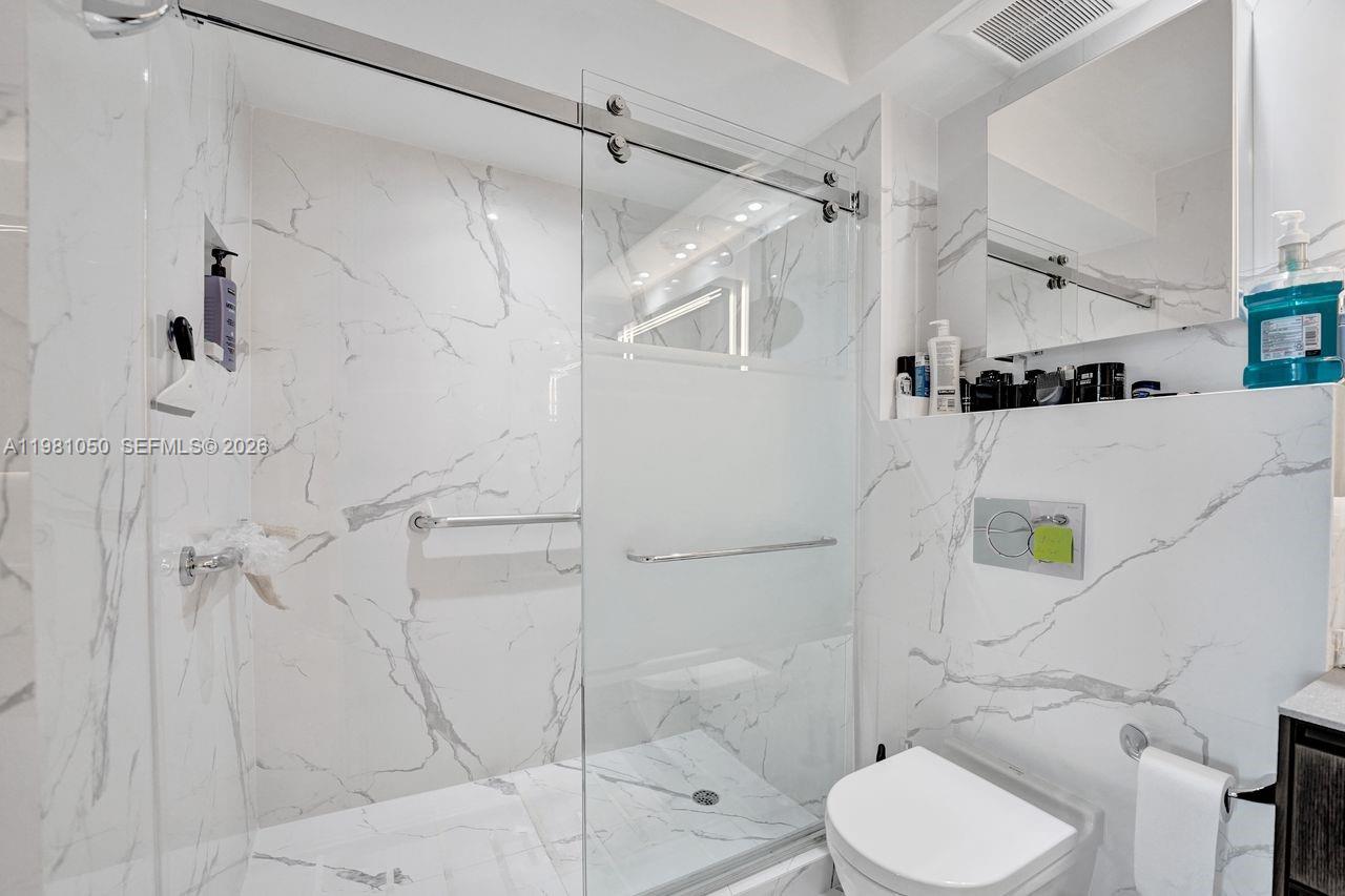 Photo of 20281 Country Club Dr  #2209, Aventura, Florida, 33180 - 