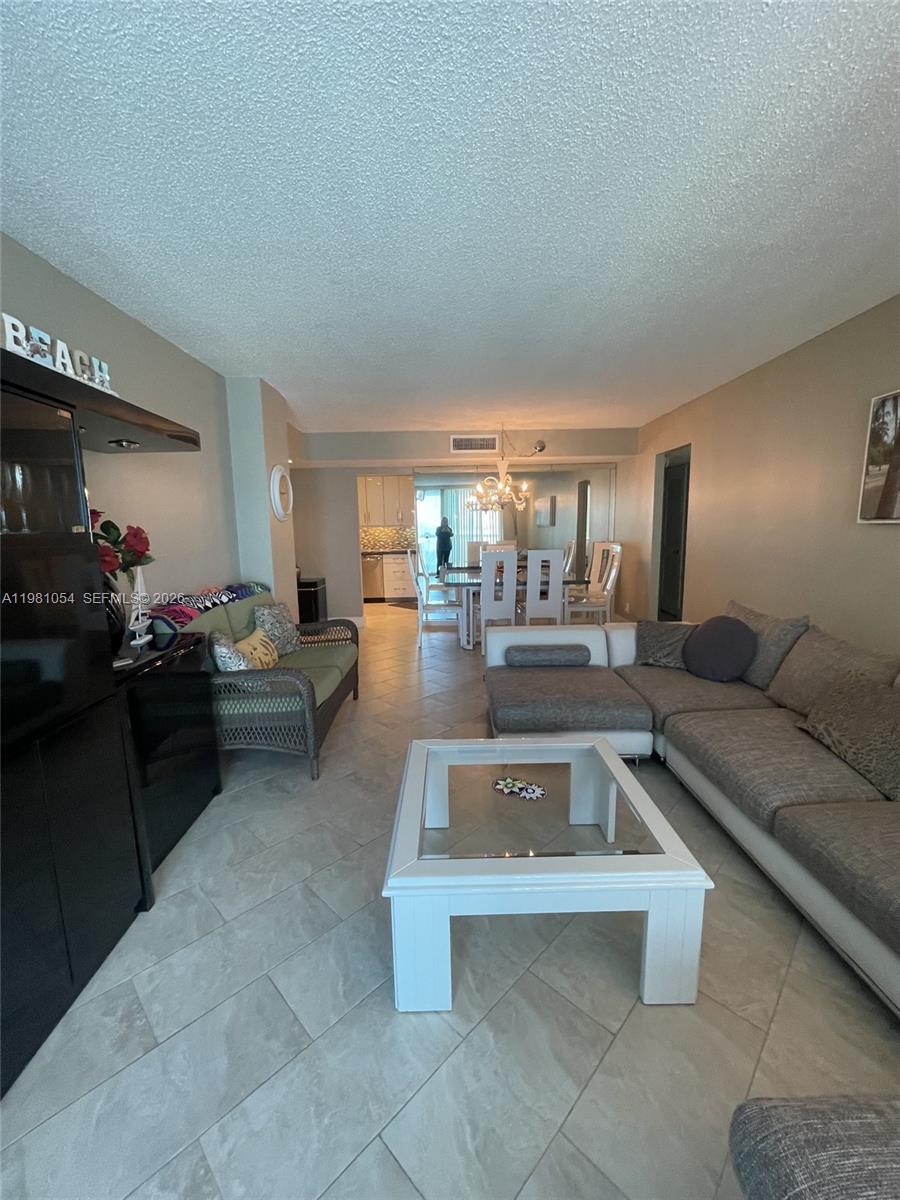 Photo of 1410 Ocean Dr  #402, Hollywood, Florida, 33019 - 