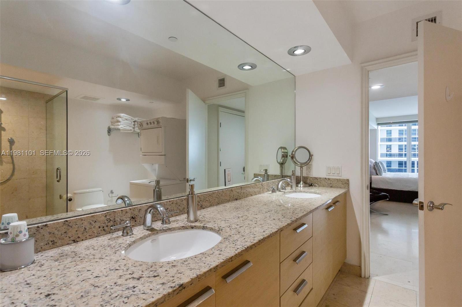 3008 2 / 2 1458 sq. ft. $ 2026-03-11 0 foto