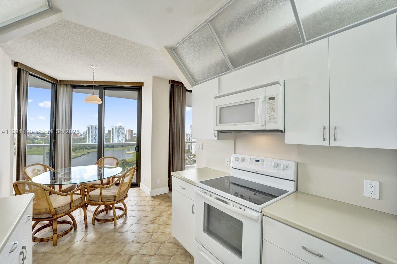 Photo of 20281 Country Club Dr  #1703, Aventura, Florida, 33180 - 