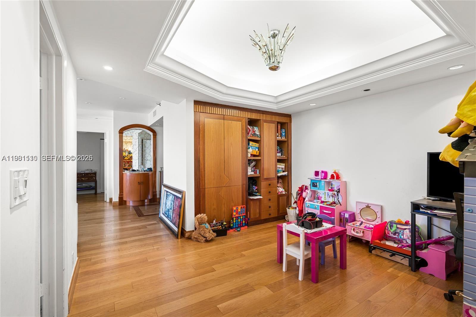 Photo of 20281 Country Club Dr  #1703, Aventura, Florida, 33180 - 