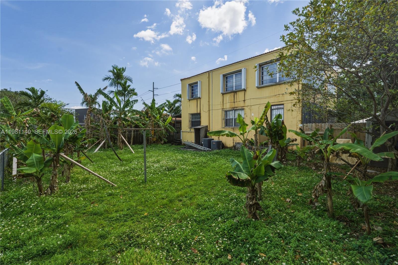 See details / 2016 sq. ft. $ 2026-03-11 0 Photo