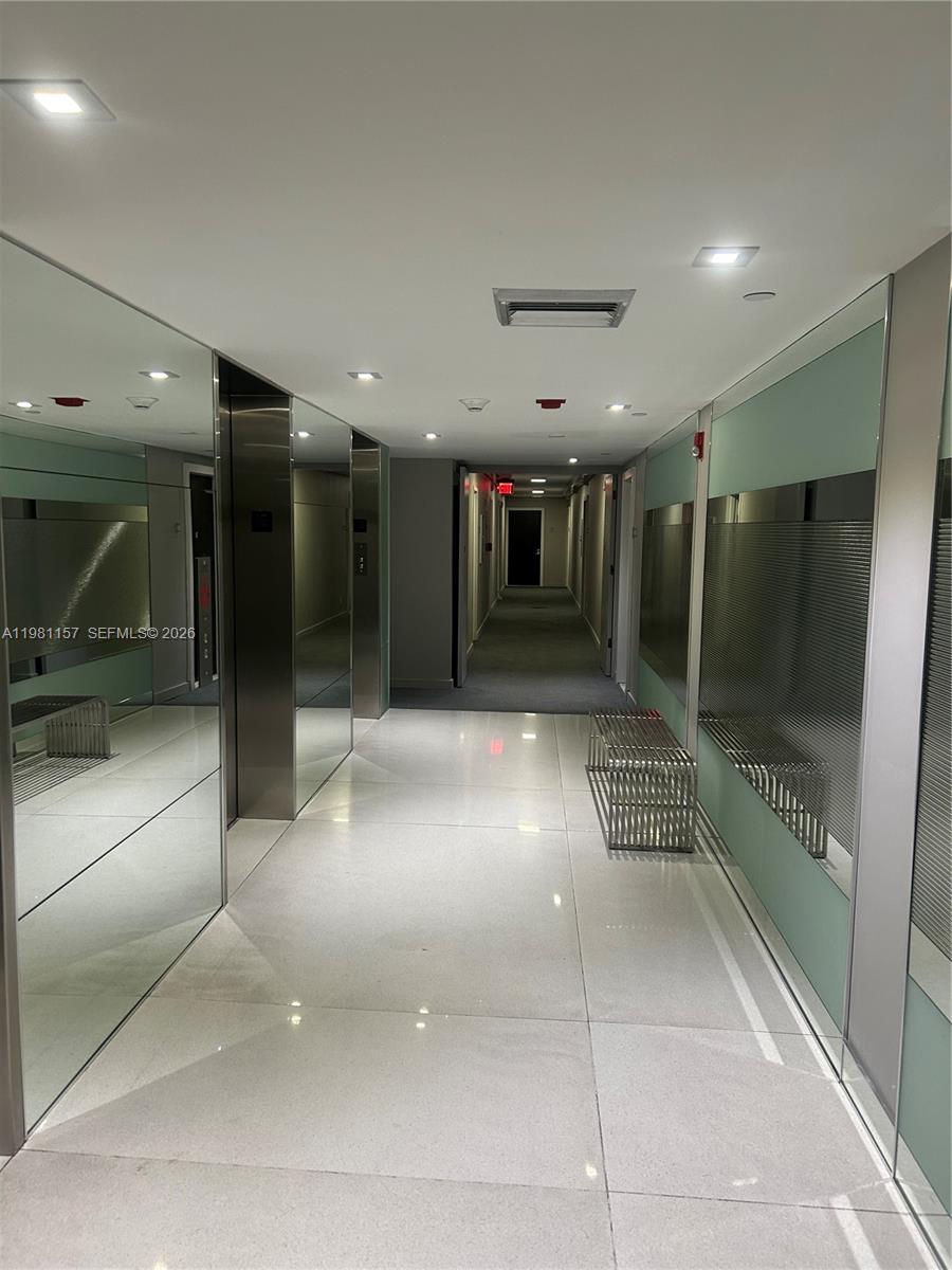 Photo of 20301 Country Club Dr  #1224, Aventura, Florida, 33180 - 