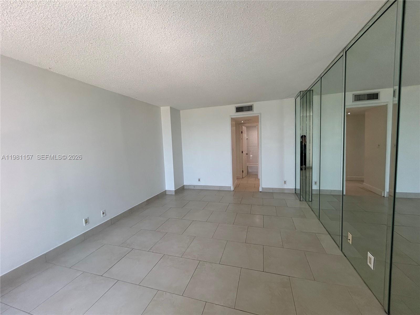 Photo of 20301 Country Club Dr  #1224, Aventura, Florida, 33180 - 