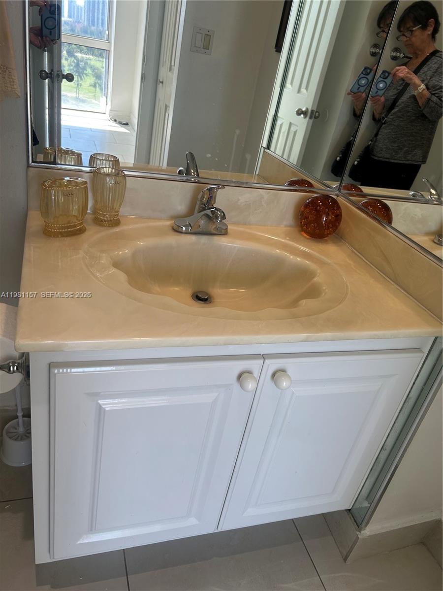 Photo of 20301 Country Club Dr  #1224, Aventura, Florida, 33180 - 