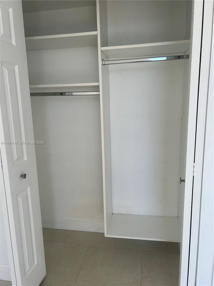 Photo of 20301 Country Club Dr  #1224, Aventura, Florida, 33180 - 