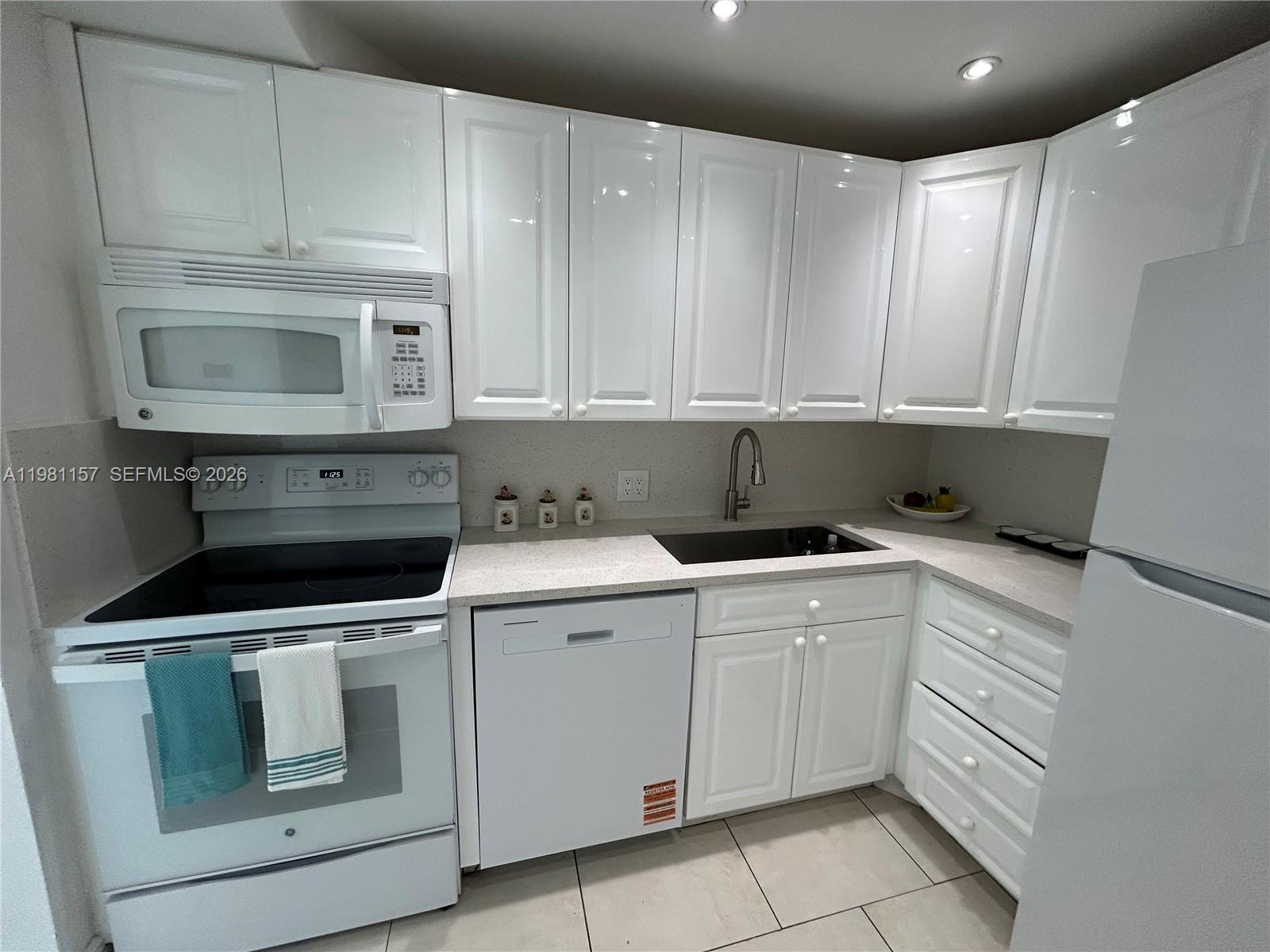 Photo of 20301 Country Club Dr  #1224, Aventura, Florida, 33180 - 