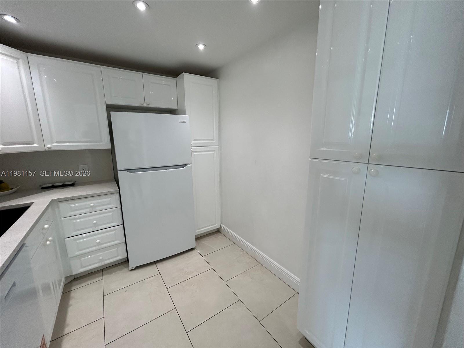 Photo of 20301 Country Club Dr  #1224, Aventura, Florida, 33180 - 