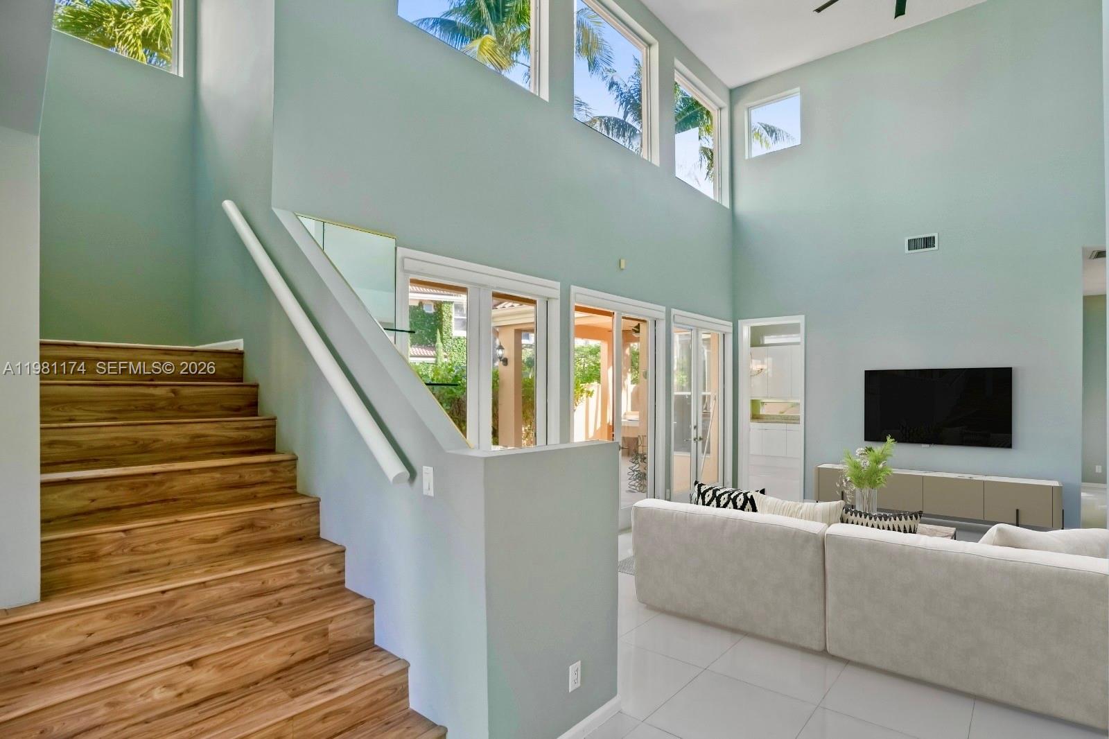 Photo of 3728 208th Ter  (3728), Aventura, Florida, 33180 - 