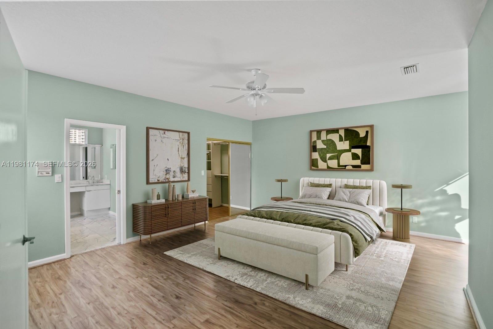 Photo of 3728 208th Ter  (3728), Aventura, Florida, 33180 - Master Bed