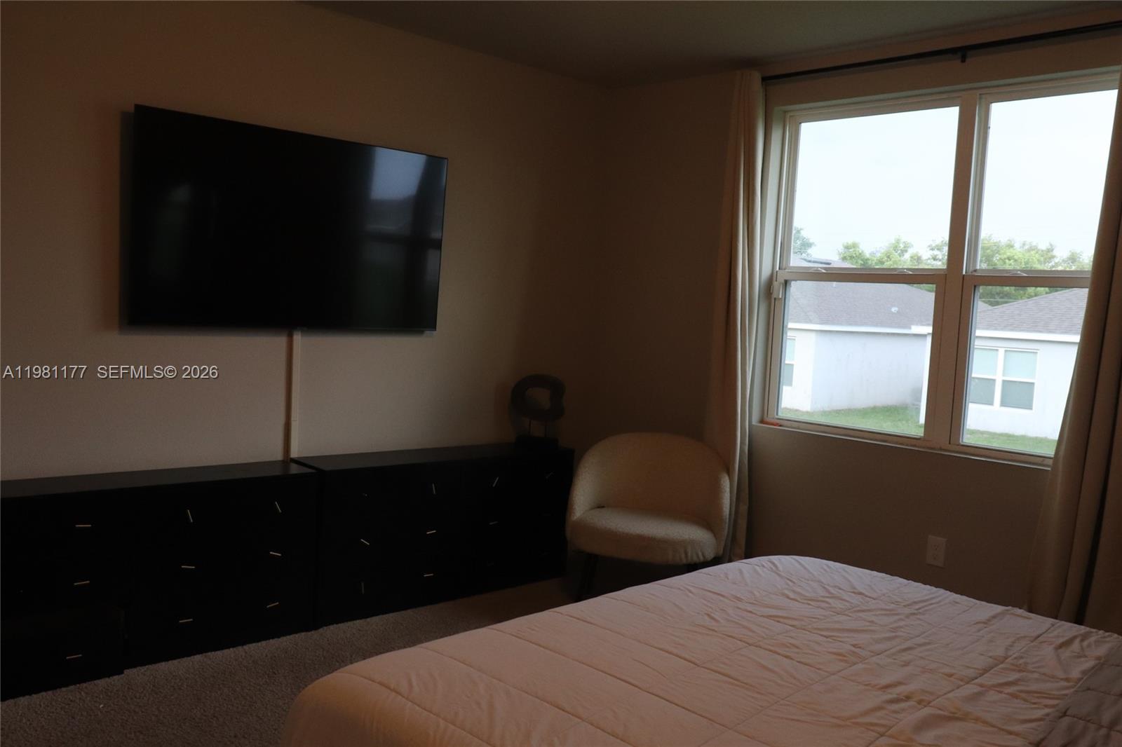 Ver detalles 920 4 / 2 1846 sq. ft. $ 2026-03-11 0 foto