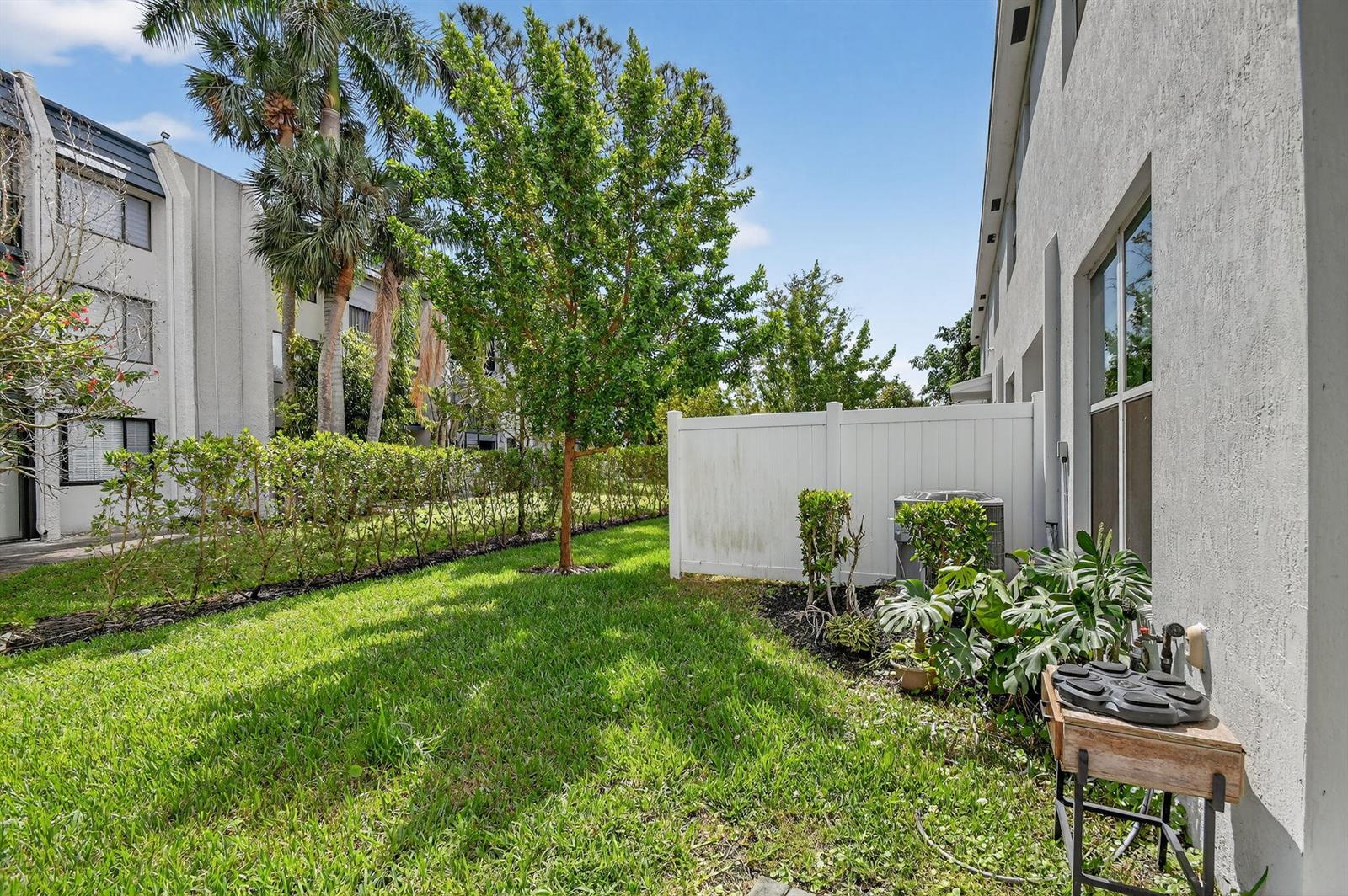 Ver detalles 4326 4 / 1851 sq. ft. $ 2026-05-20 0 foto
