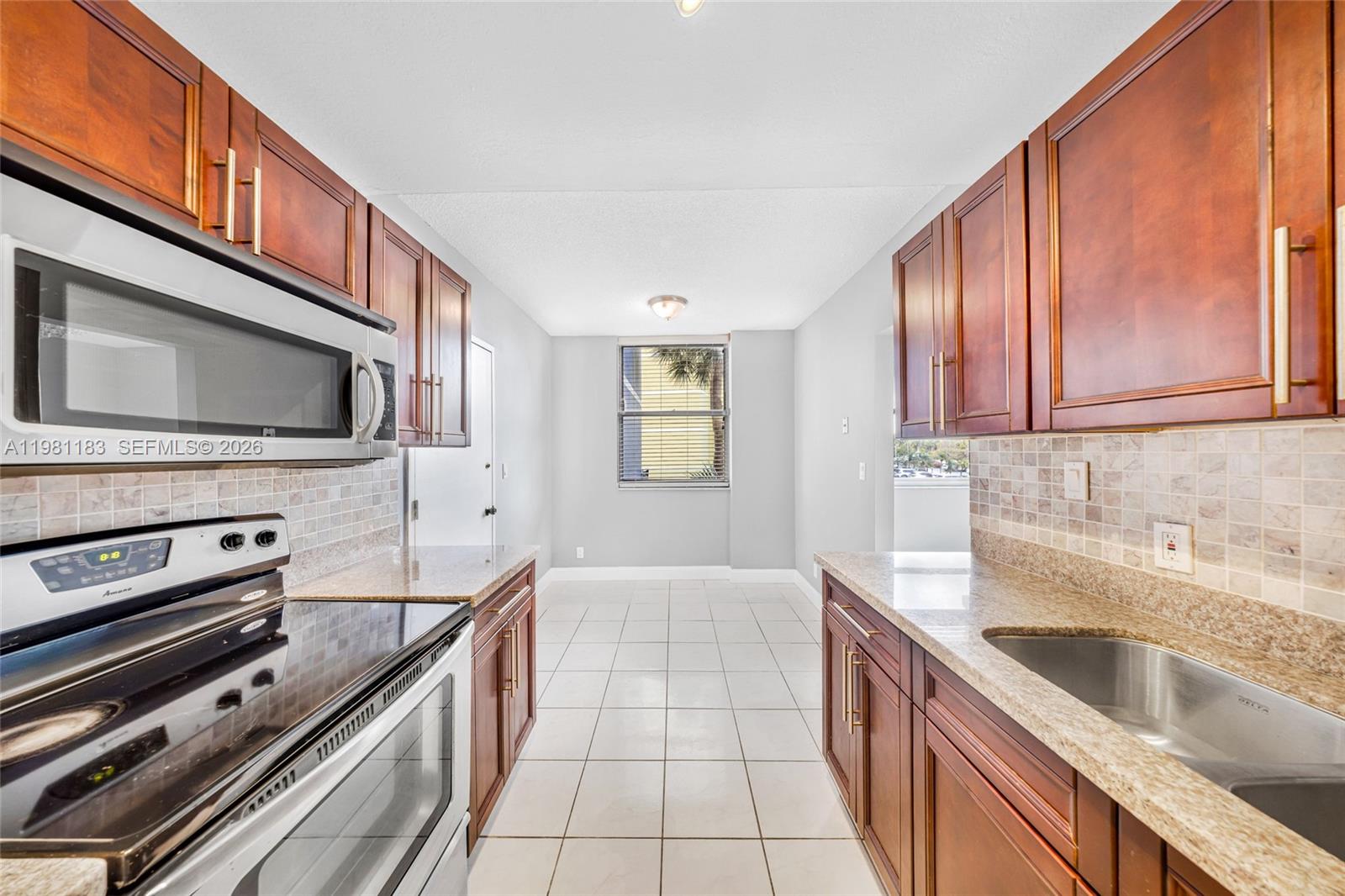 See details 200 2 / 2 1284 sq. ft. $ 2026-03-11 0 Photo