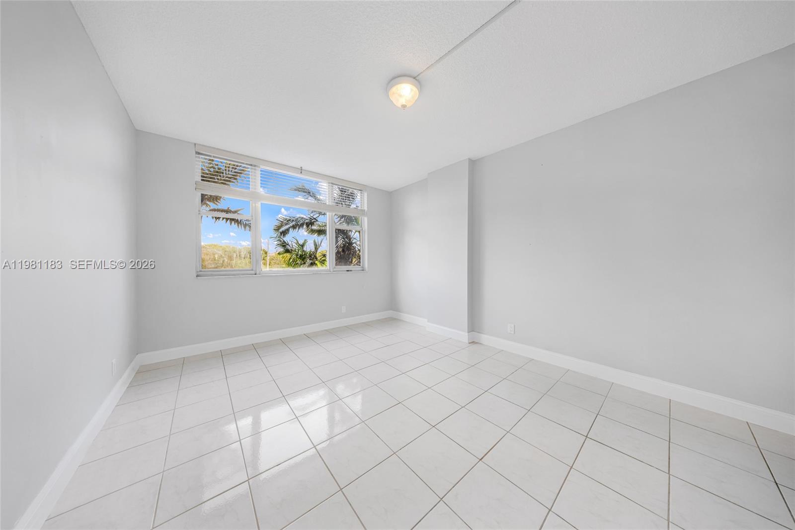 See details 200 2 / 2 1284 sq. ft. $ 2026-03-11 0 Photo