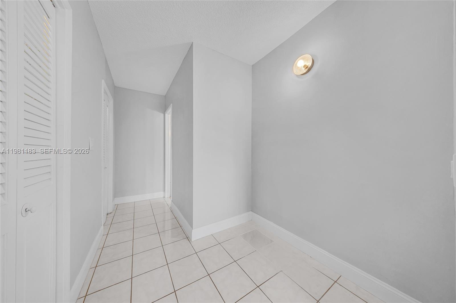 See details 200 2 / 2 1284 sq. ft. $ 2026-03-11 0 Photo