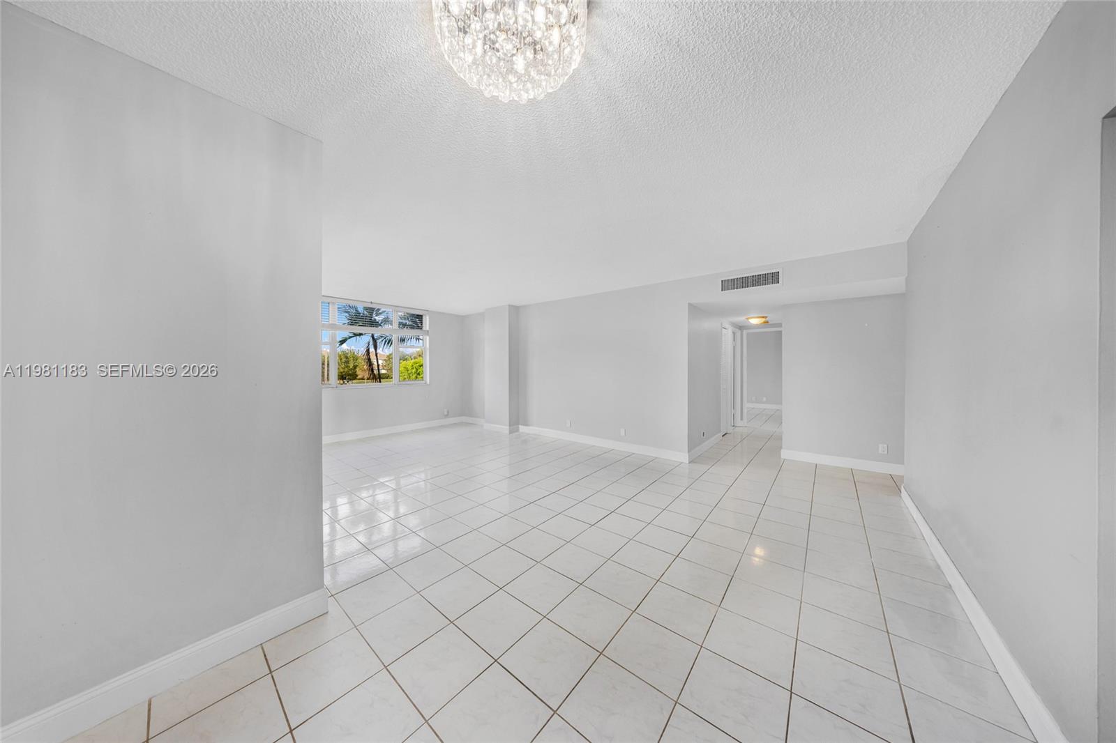 See details 200 2 / 2 1284 sq. ft. $ 2026-03-11 0 Photo