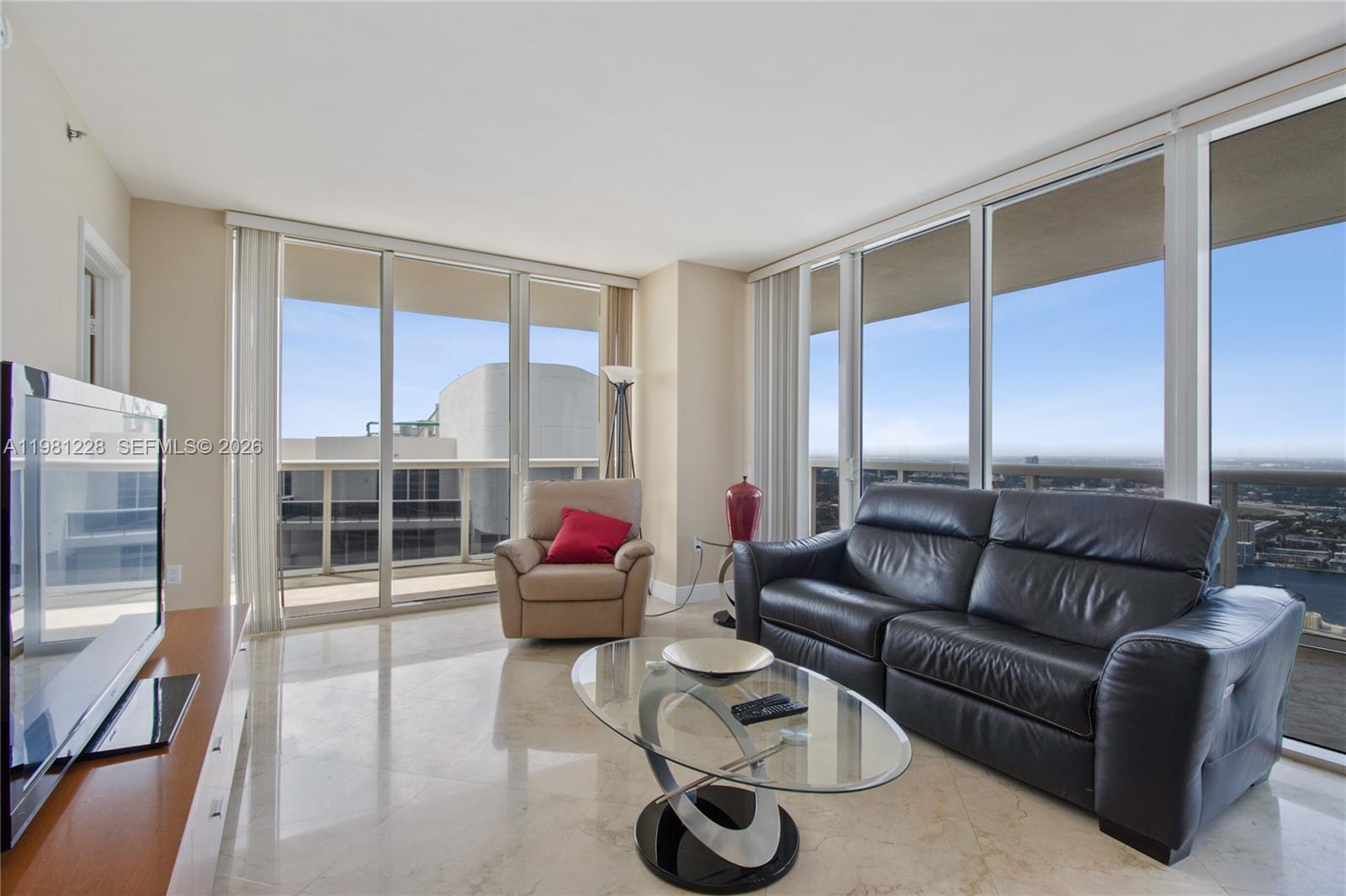 4606 2 / 2 1458 sq. ft. $ 2026-03-11 0 foto
