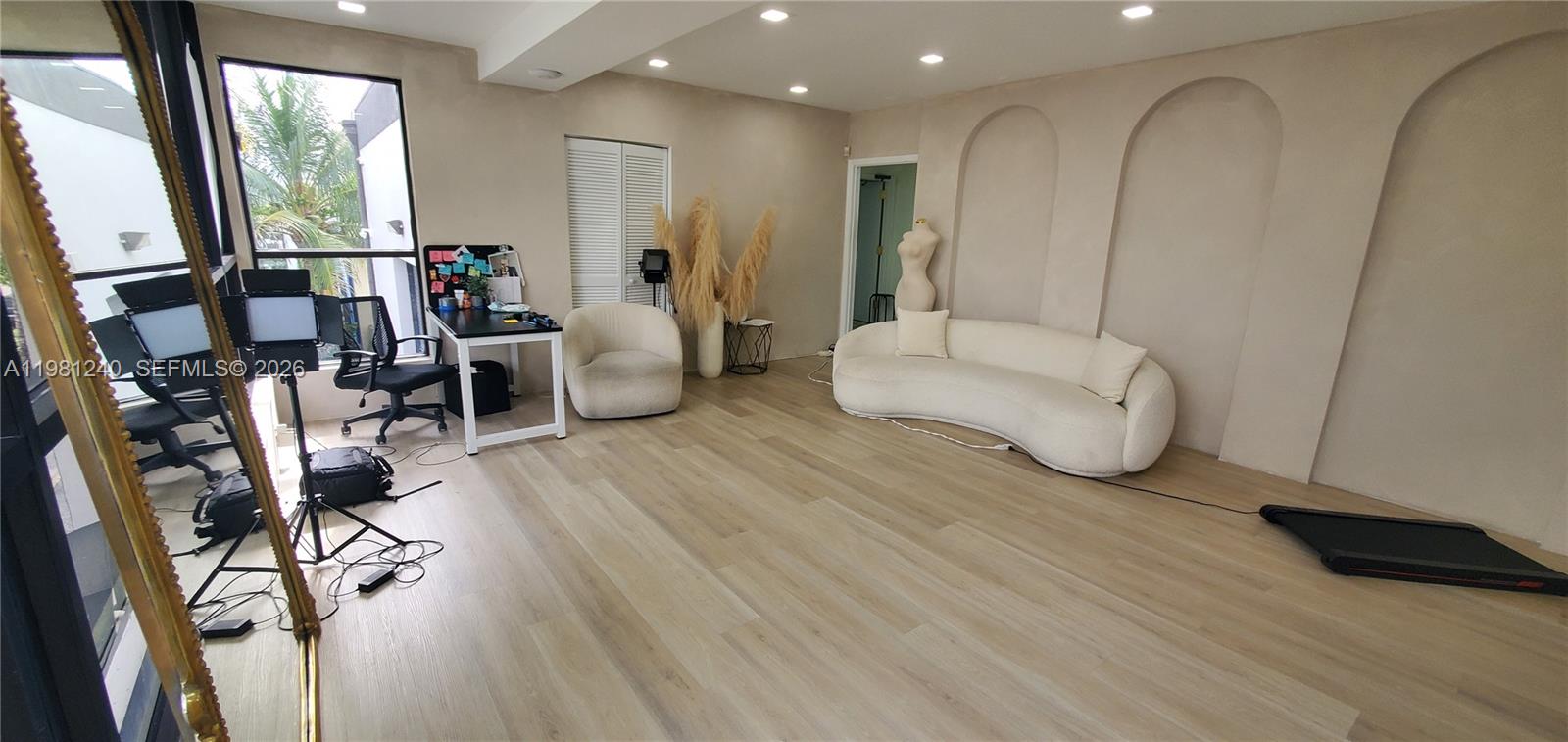 See details / sq. ft. $ 2026-03-11 0 Photo