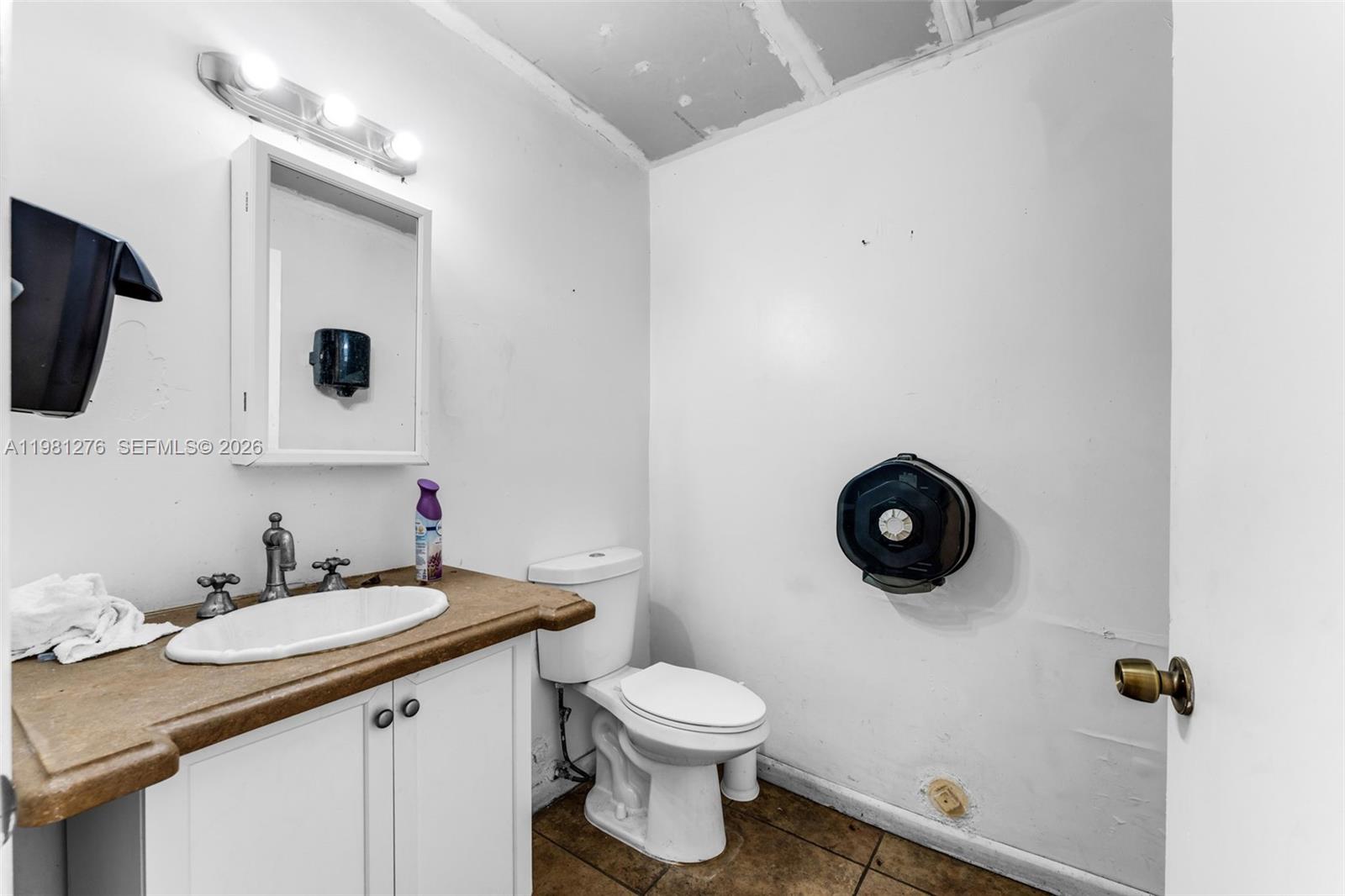   /   sq. ft. $ 2026-03-11 0 Photo