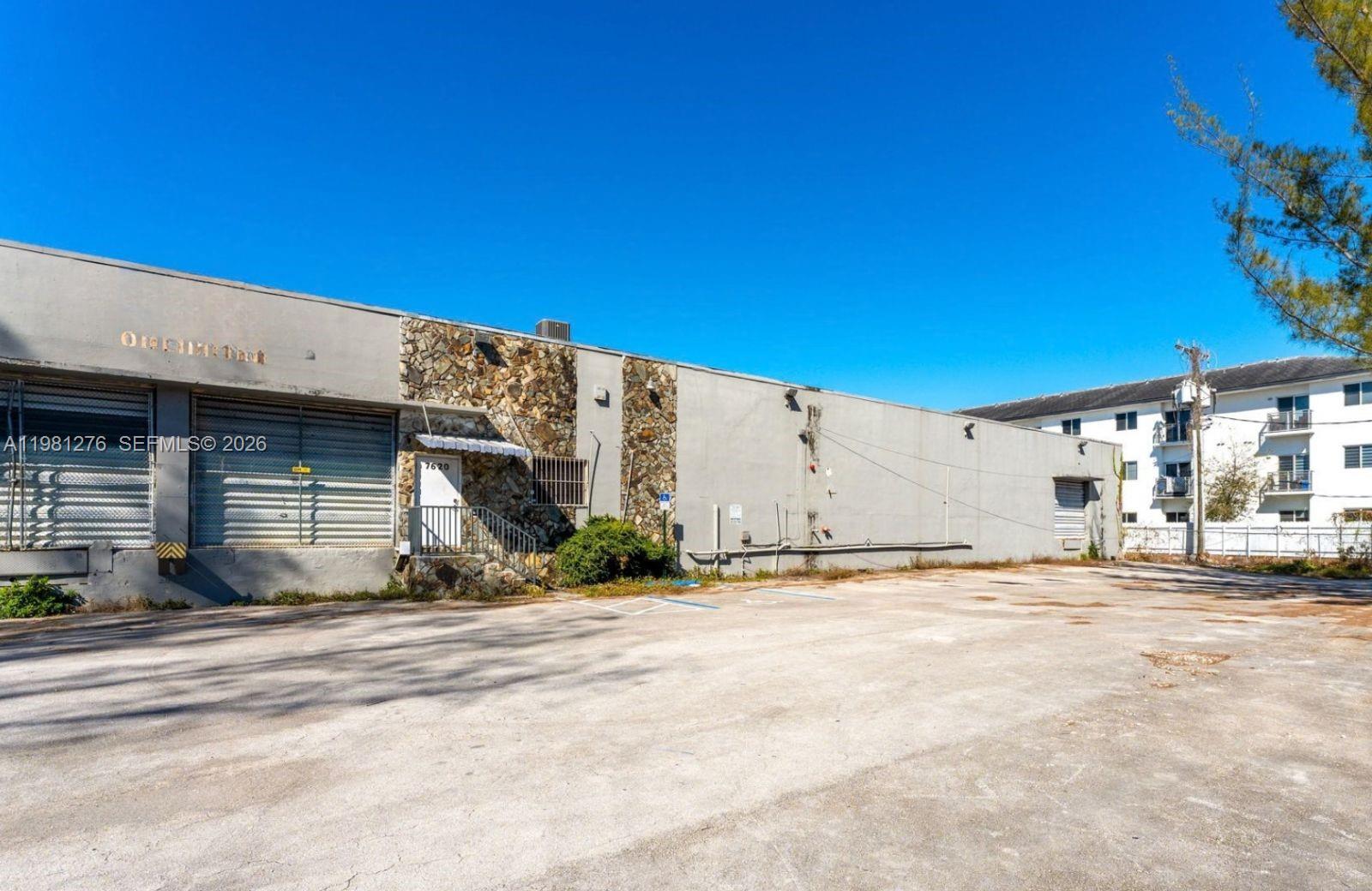   /   sq. ft. $ 2026-03-11 0 Photo