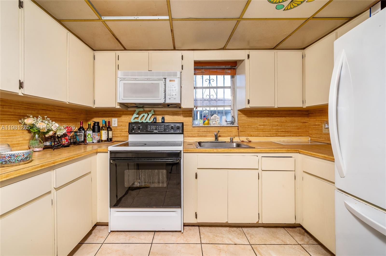 2610-2612  /   sq. ft. $ 2026-03-11 0 foto