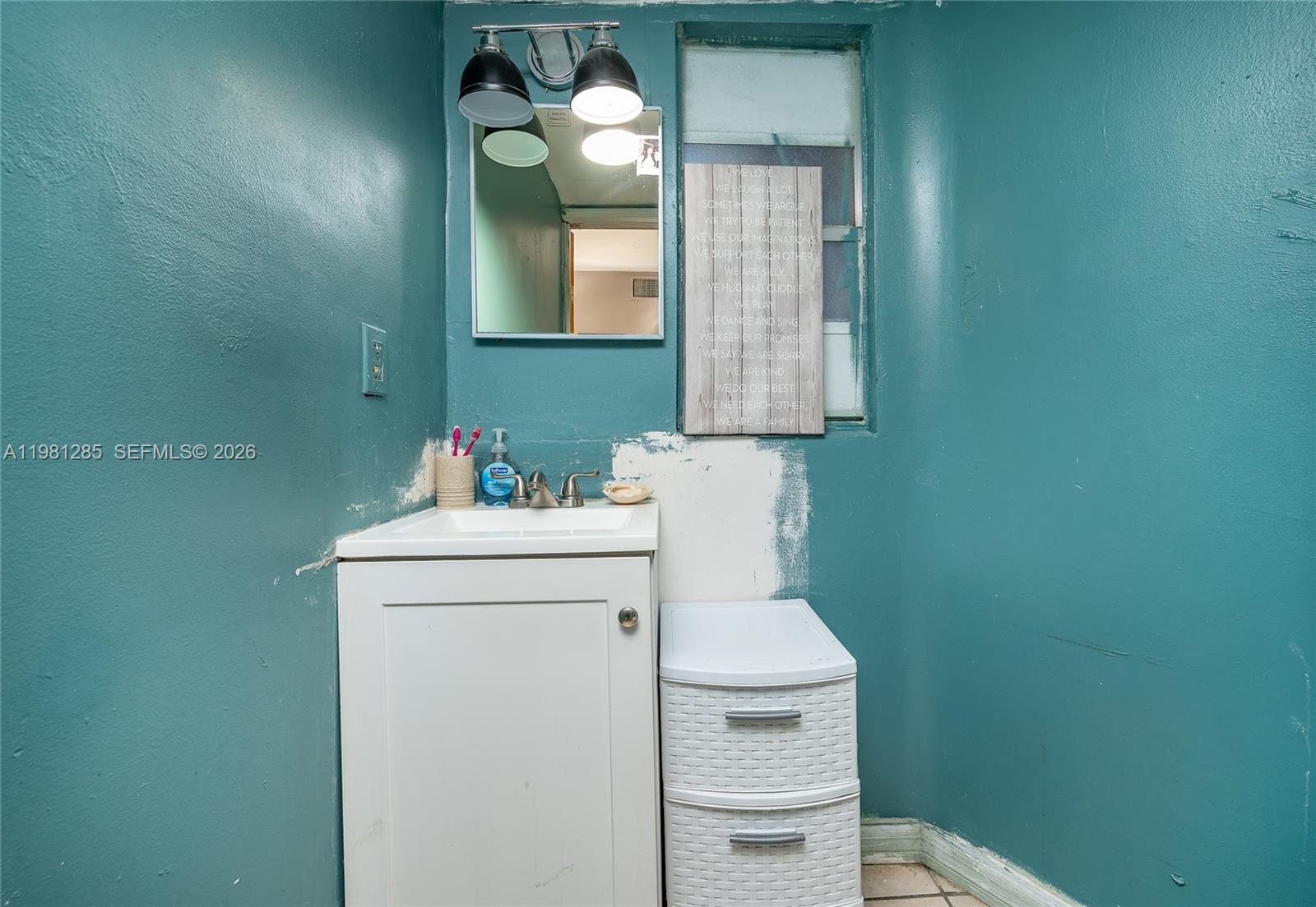 2610-2612  /   sq. ft. $ 2026-03-11 0 foto