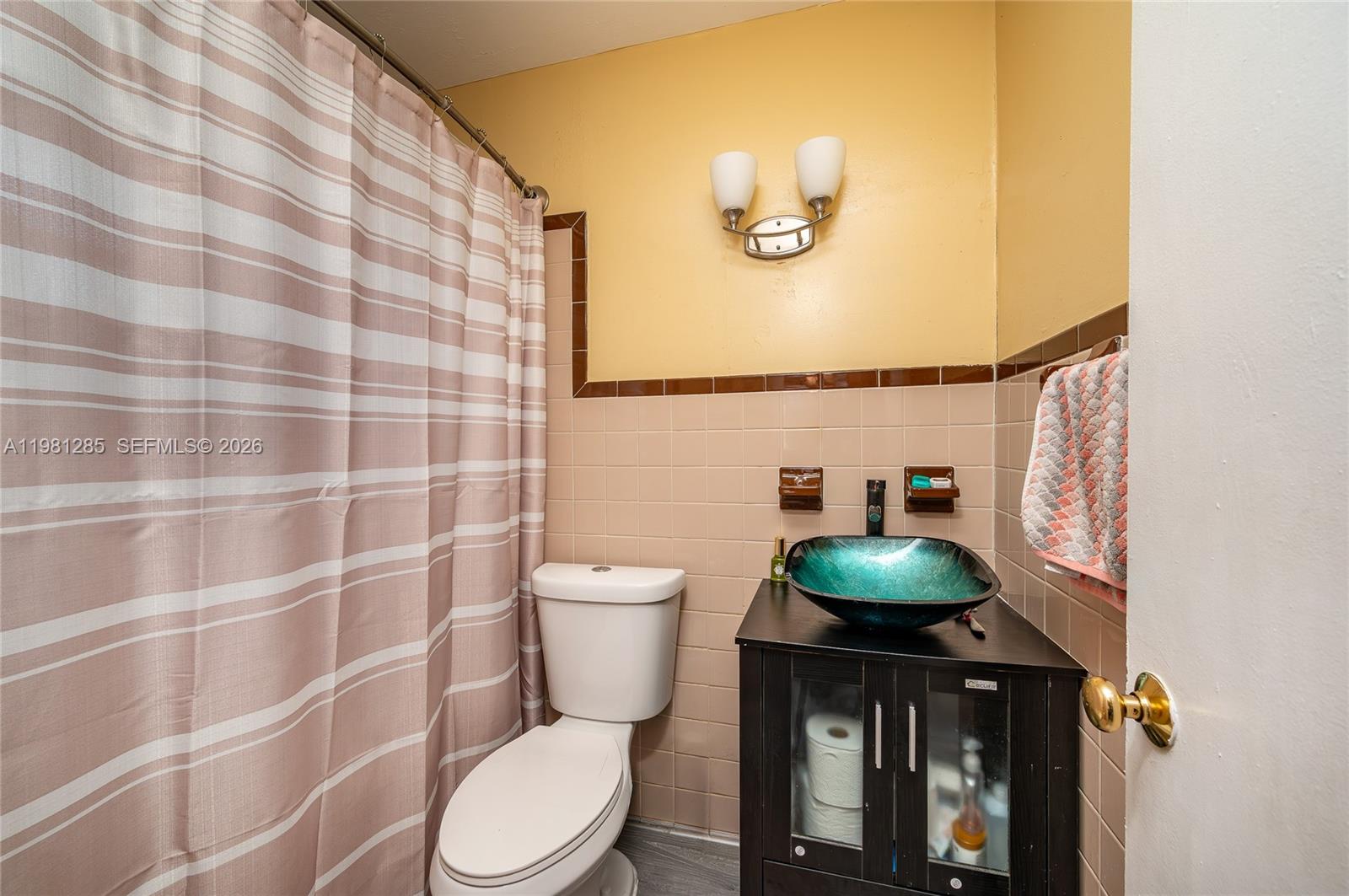 2610-2612  /   sq. ft. $ 2026-03-11 0 foto