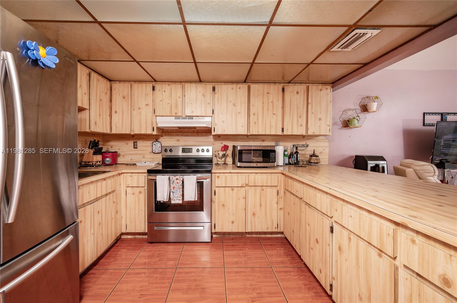 2610-2612  /   sq. ft. $ 2026-03-11 0 foto