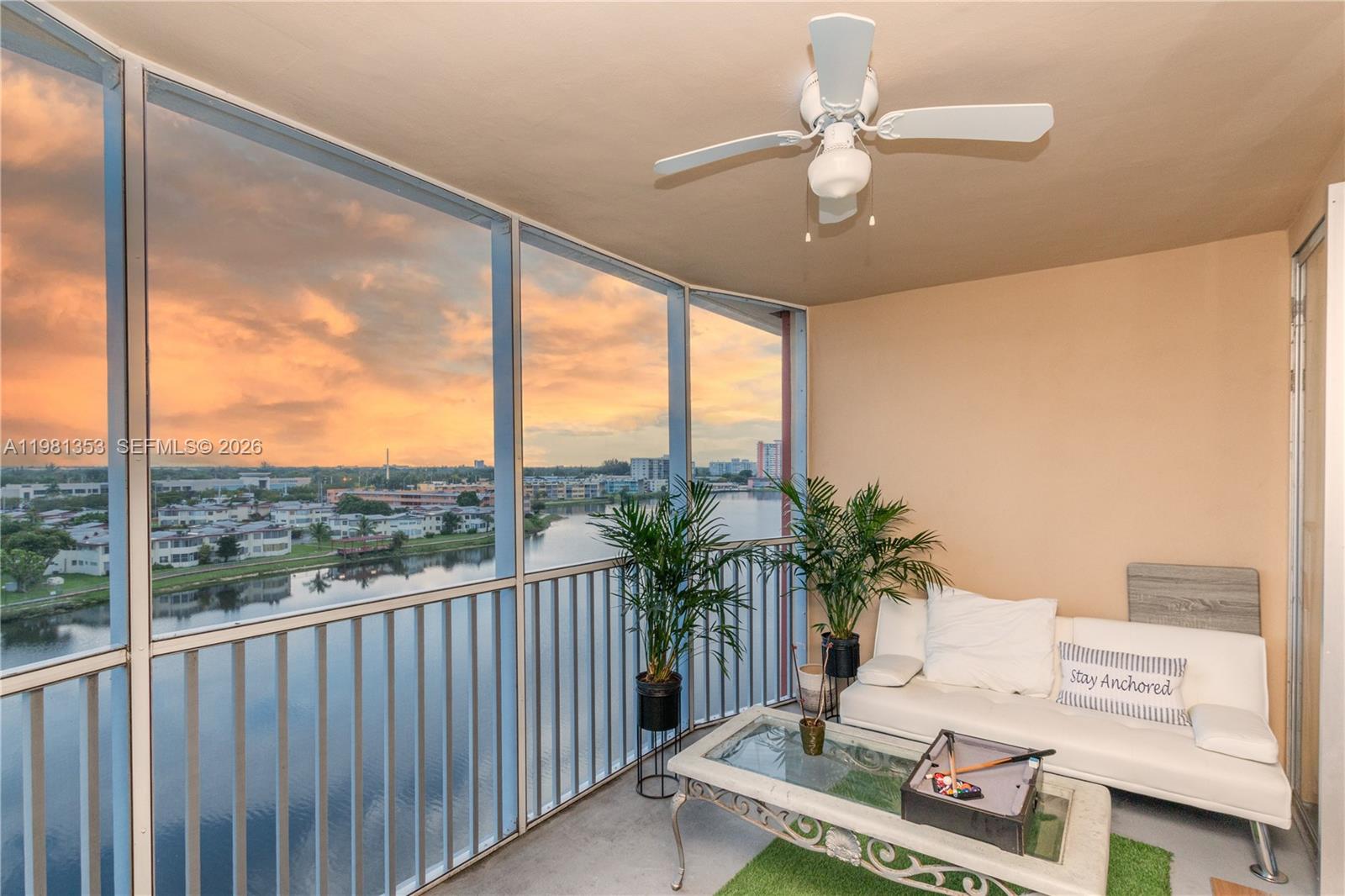 Подробнее 827-4 2 / 2 1317 кв.футов $ 2026-03-11 0 Фото