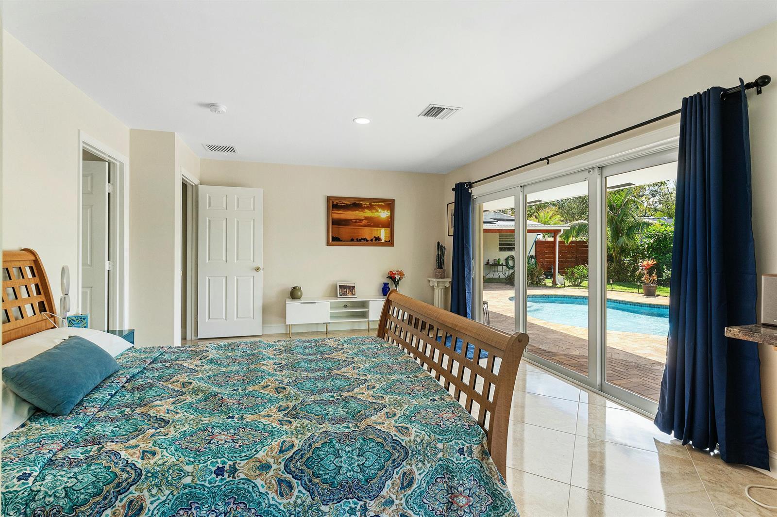 See details / 0 sq. ft. $ 2026-06-11 0 Photo