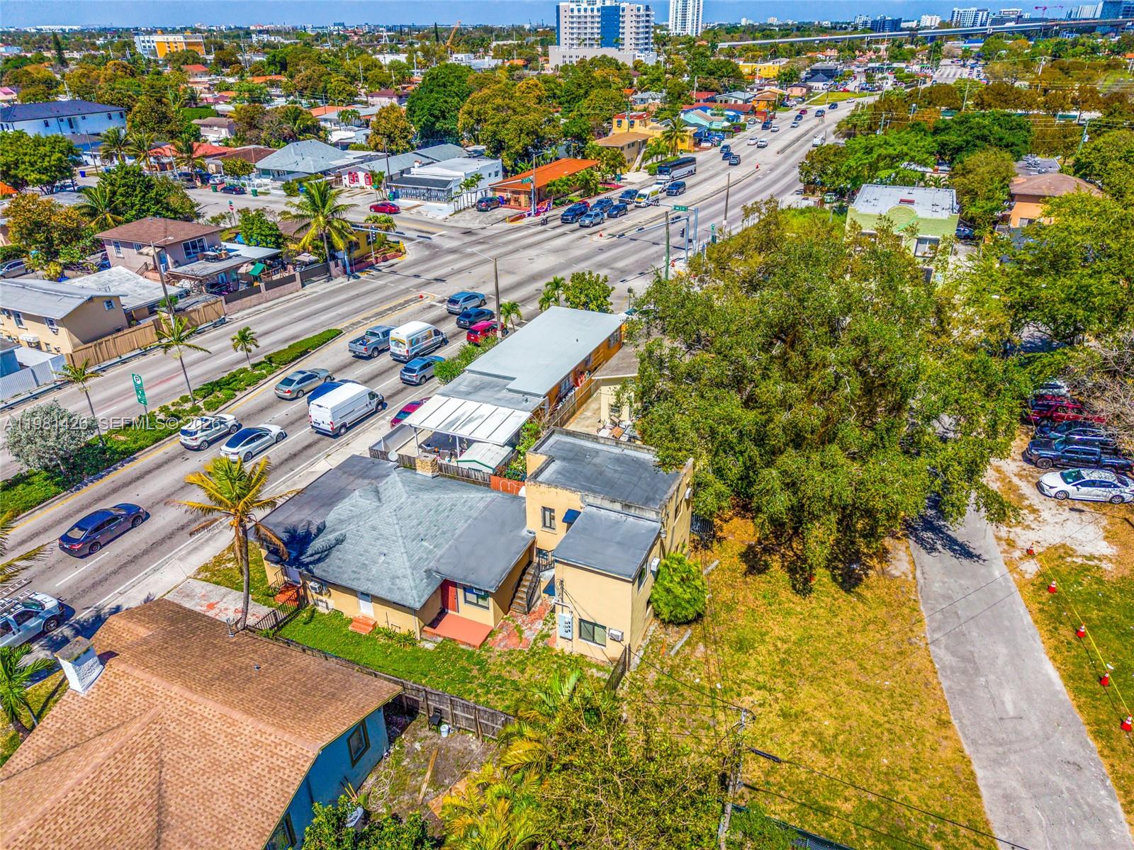   /   кв.футов $ 2026-03-12 0 Фото