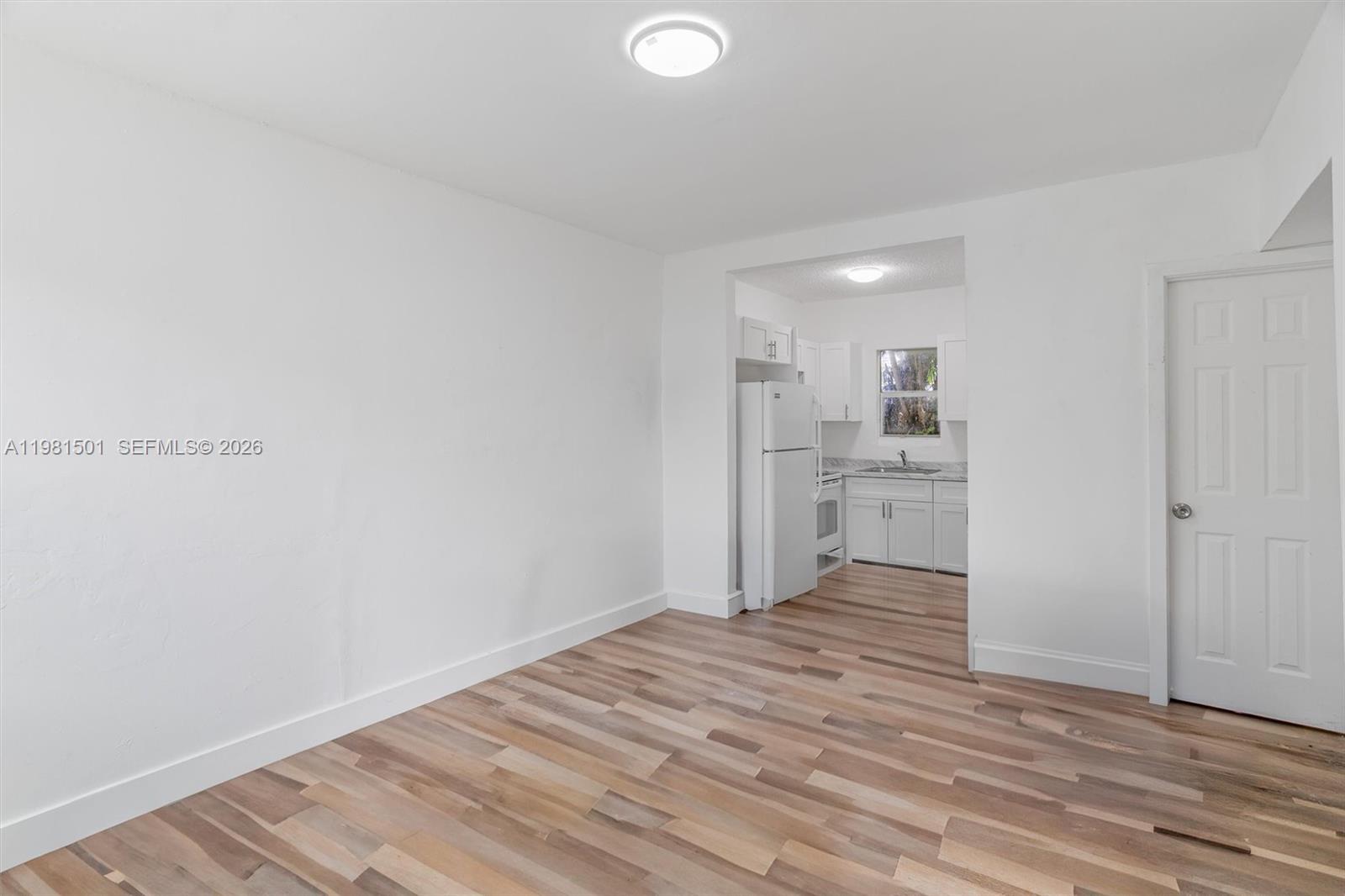 Ver detalles / 2033 sq. ft. $ 2026-03-12 0 foto