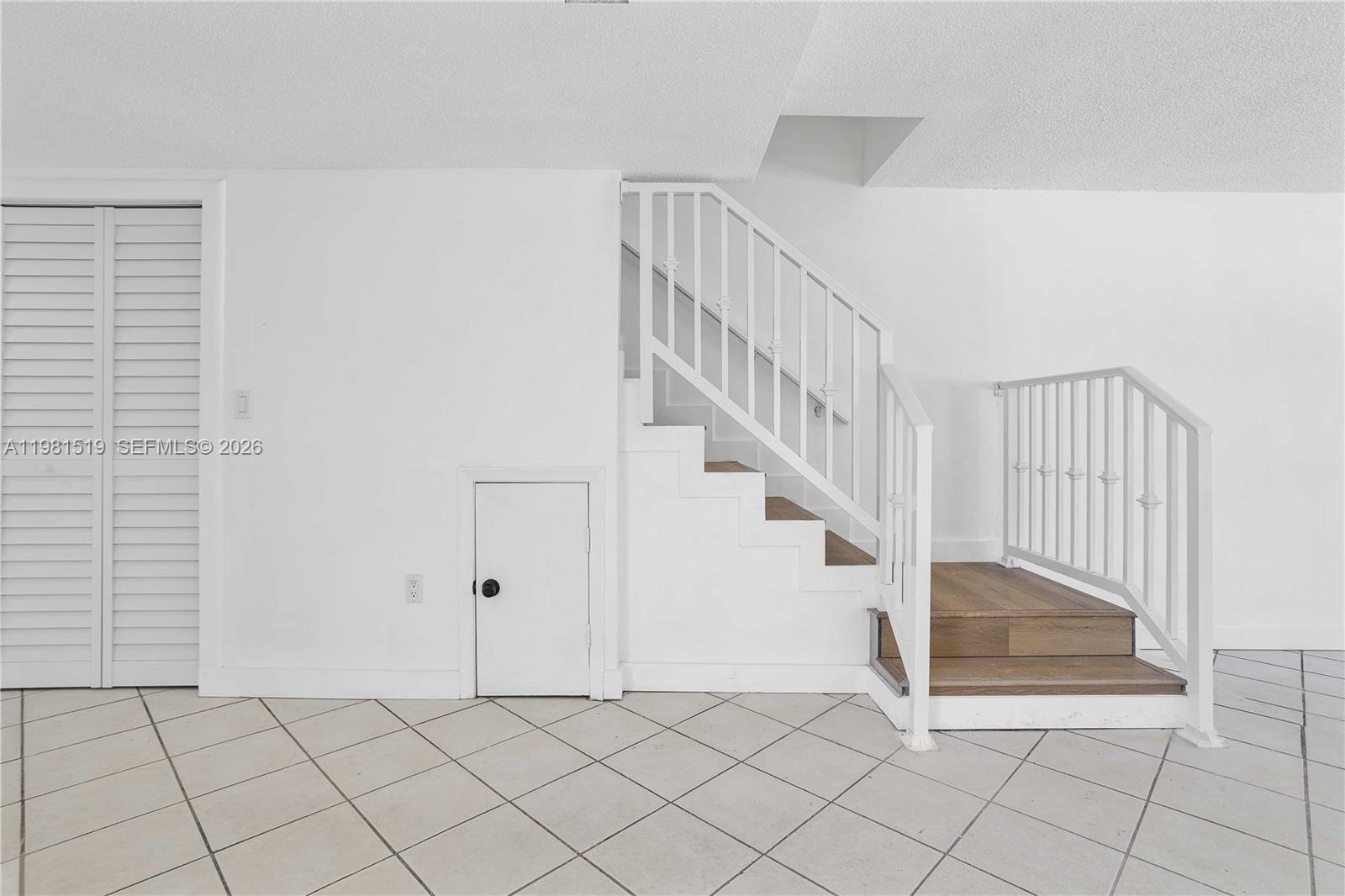   /  4350 sq. ft. $ 2026-03-12 0 foto