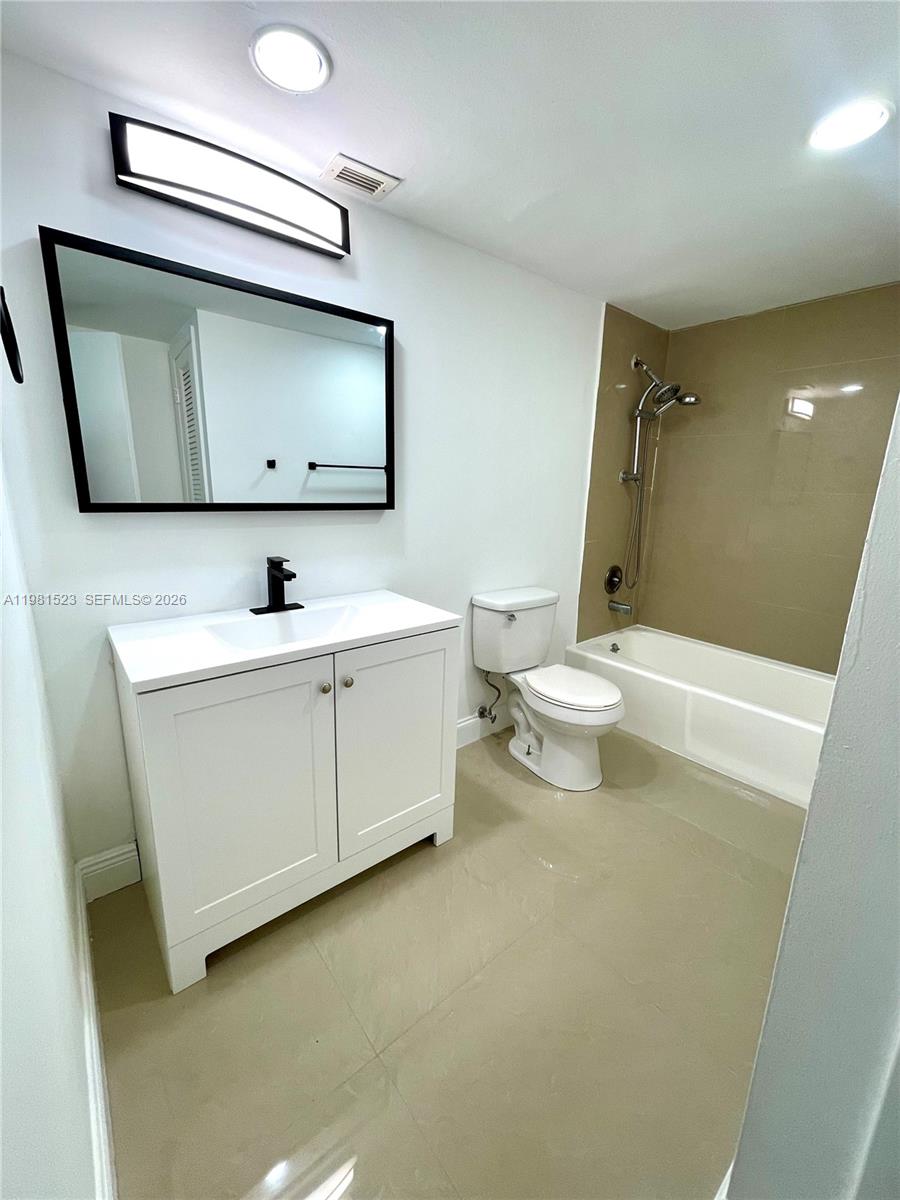 Photo of 19390 Collins Ave #316, Sunny Isles Beach, Florida, 33160 -