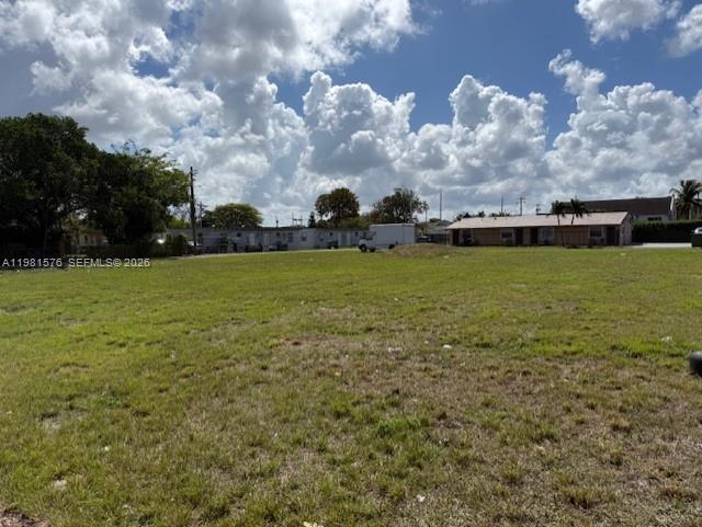 Ver detalles / sq. ft. $ 2026-03-12 0 foto