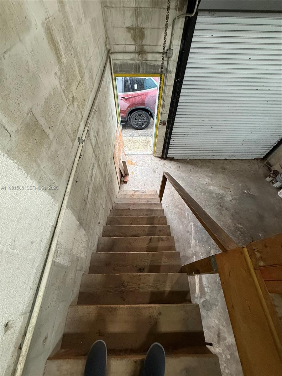 414  /   sq. ft. $ 2026-03-12 0 foto