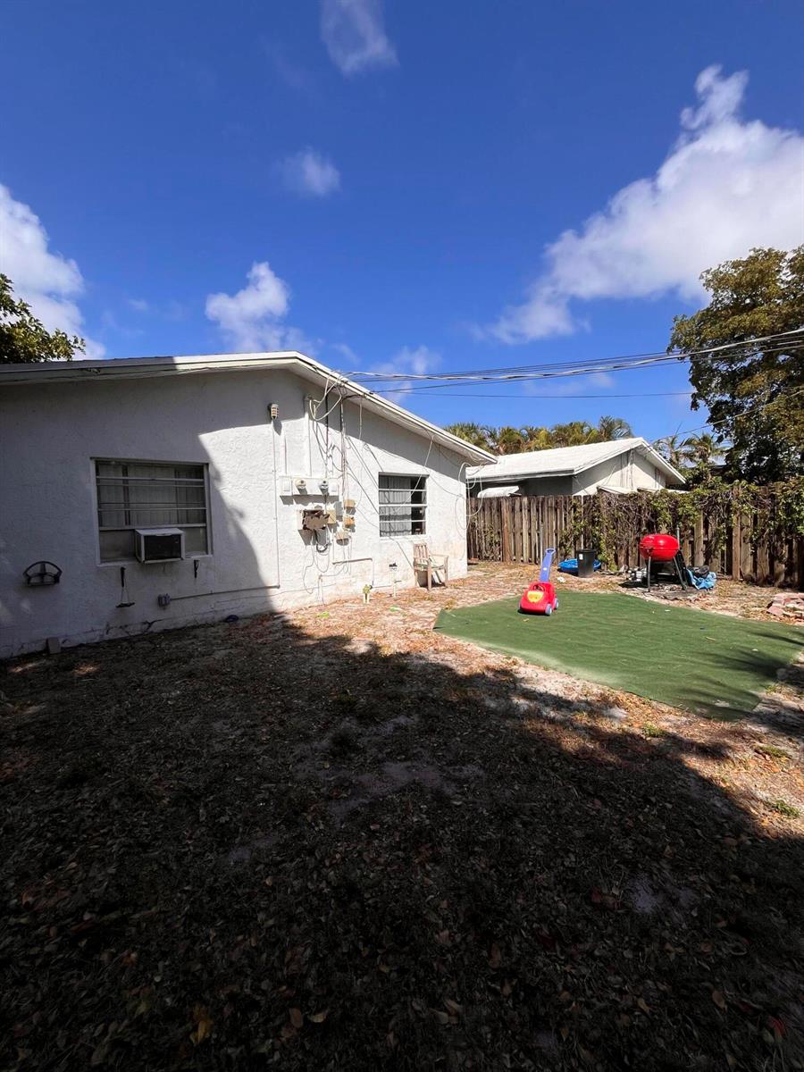Ver detalles / 0 2131 sq. ft. $ 2026-06-21 0 foto