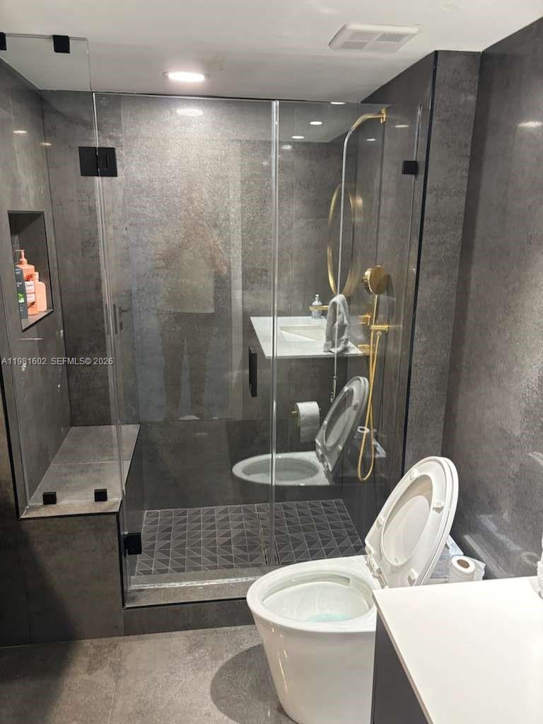 Photo of 19355 Turnberry Way  #5L, Aventura, Florida, 33180 - 