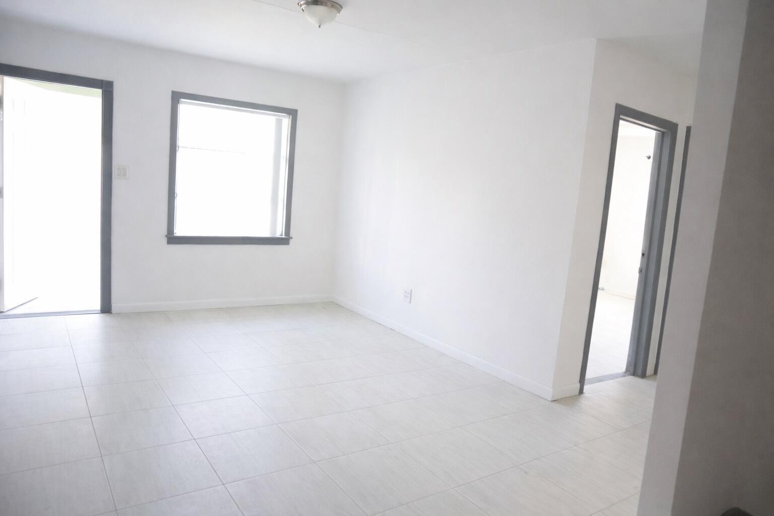   / 0 1734 sq. ft. $ 2026-06-21 0 foto