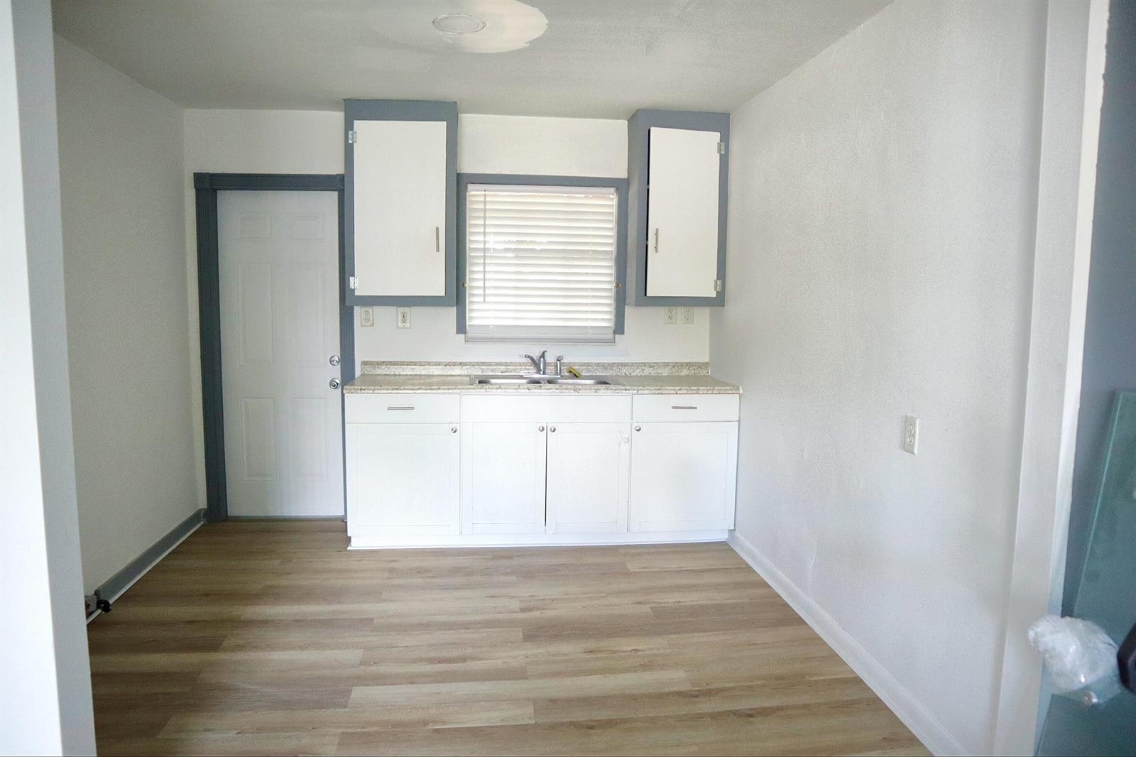   / 0 1734 sq. ft. $ 2026-06-21 0 foto