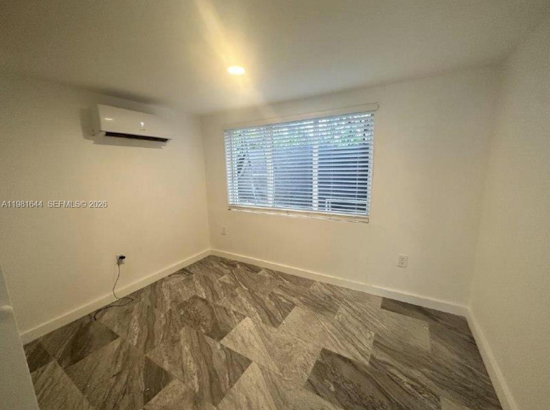   /  2164 sq. ft. $ 2026-03-12 0 foto