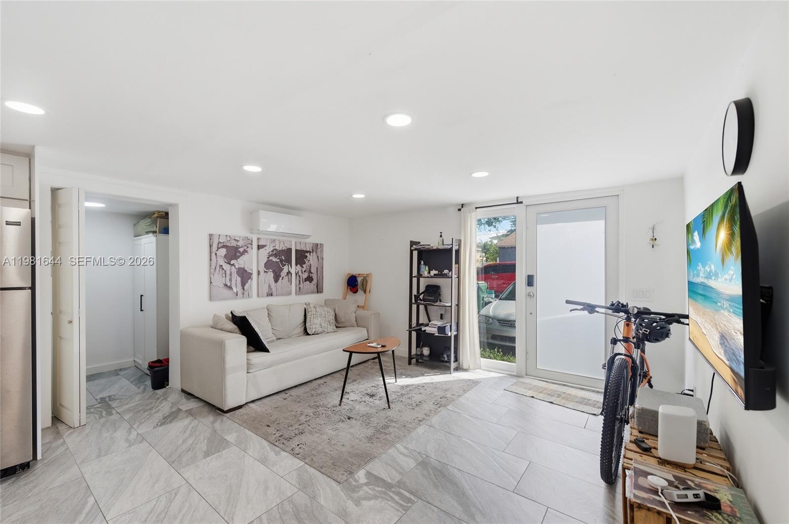   /  2164 sq. ft. $ 2026-03-23 0 Photo