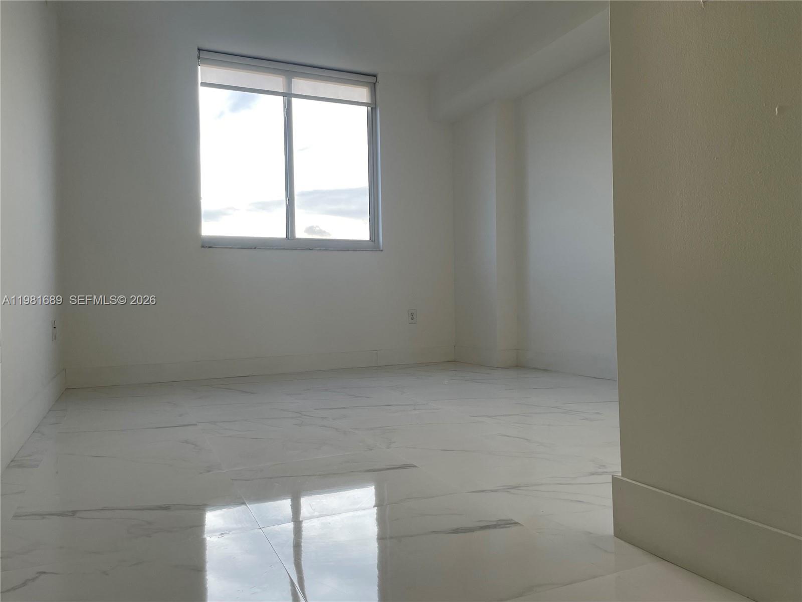 Photo of 2775 187th St  #607, Aventura, Florida, 33180 - 