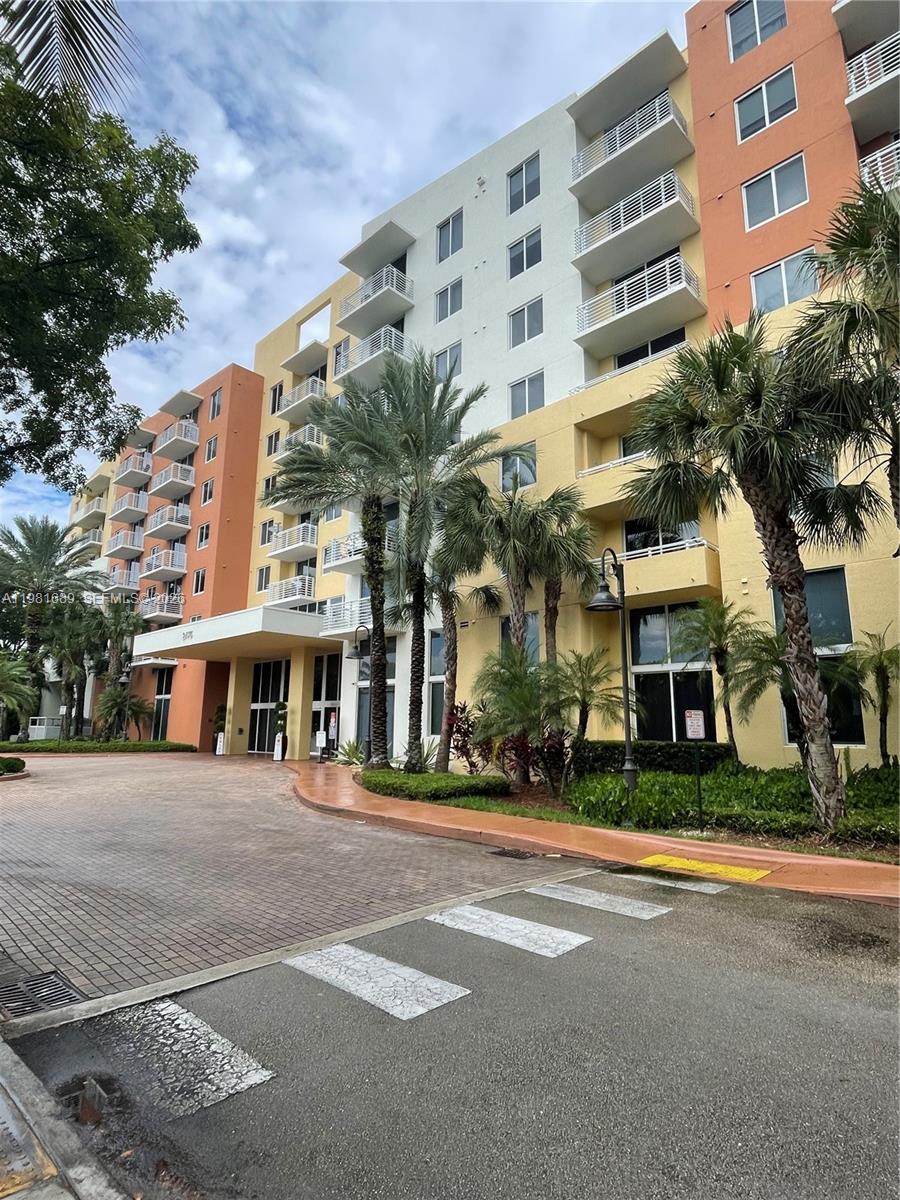 Photo of 2775 187th St  #607, Aventura, Florida, 33180 - 