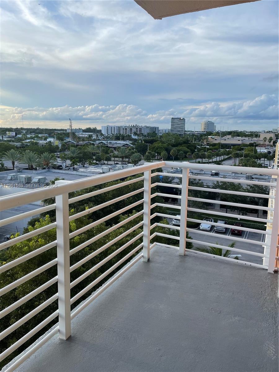 Photo of 2775 187th St  #607, Aventura, Florida, 33180 - 