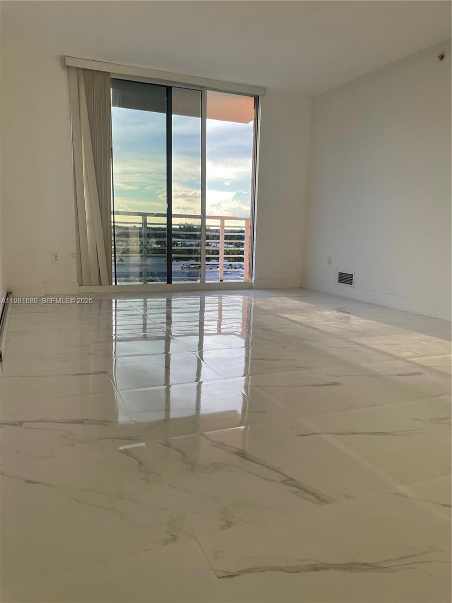 Photo of 2775 187th St  #607, Aventura, Florida, 33180 - 