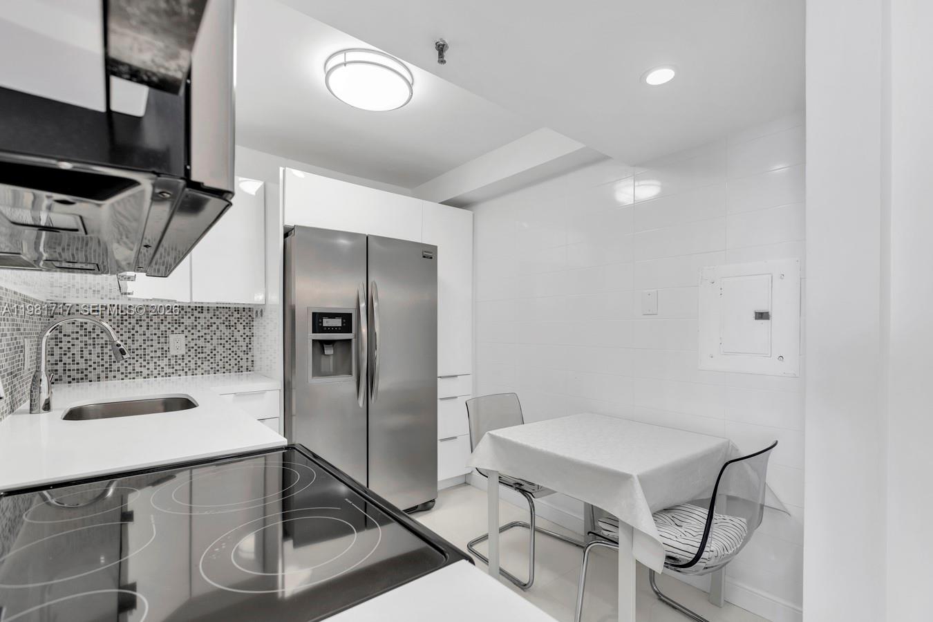 Photo of 20515 Country Club Dr  #2242, Aventura, Florida, 33180 - 